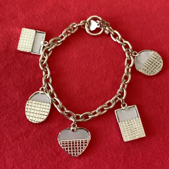 NWOT Premier Designs “Picture Perfect” Silver Photo-charm bracelet 7” - Picture 7 of 7